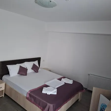 Πανσιόν Geh House Năvodari