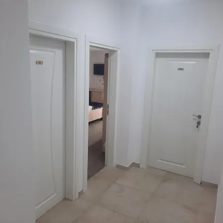 Πανσιόν Geh House